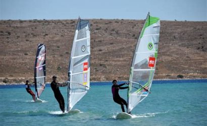 Tatil İçin En Uygun Rüzgar Sörfü Merkezleri