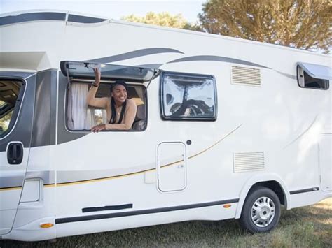 Karavan Yapımı İçin Son Teknoloji Navigasyon ve Eğlence Sistemleri