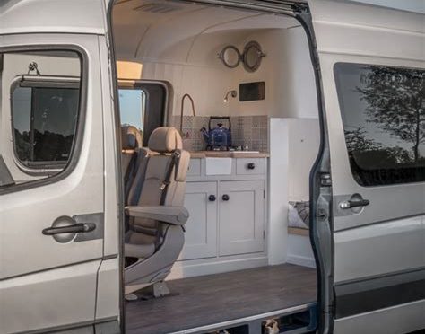 Karavan Yapımı İçin İkinci El Araç ve Malzeme Fırsatları