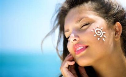 Sağlıklı Bronzlaşma İçin Plajda Nasıl Davranmalıyız?