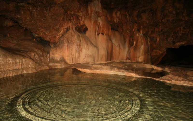 İncesu Mağarası Karaman