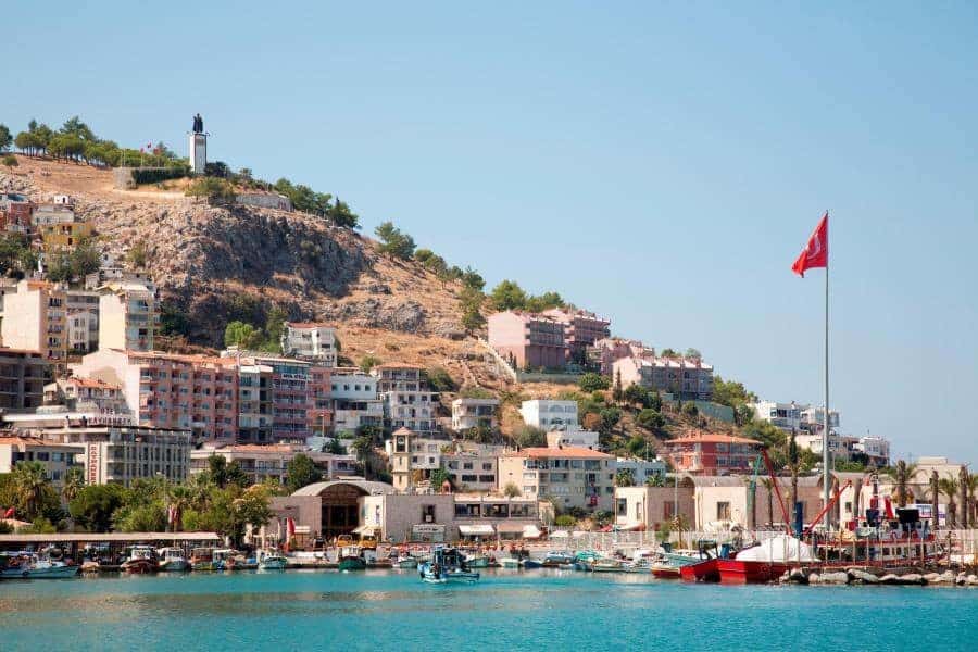 Ege Port 16