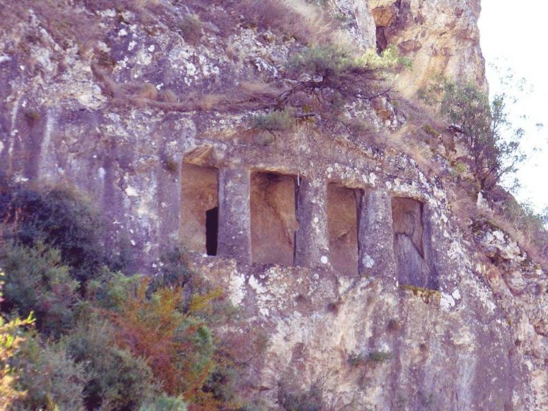 Ambarkaya Kaya Mezarı – Sinop