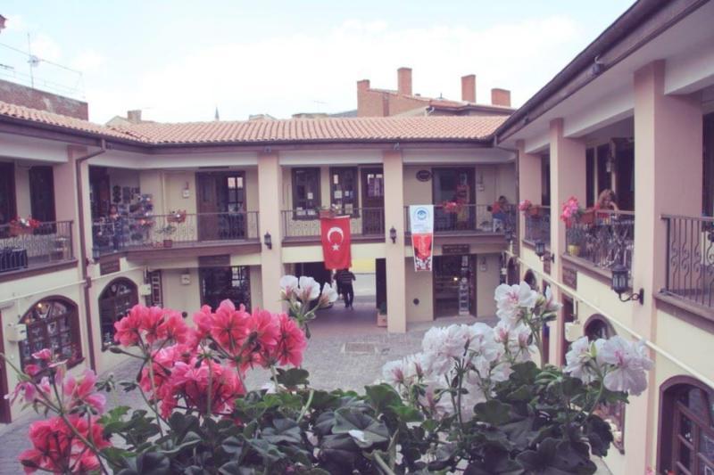 Atlıhan El Sanatları Çarşısı – Eskişehir