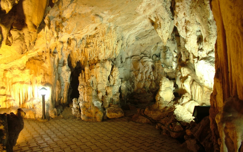 Gürcüoluk Mağarası Bartın