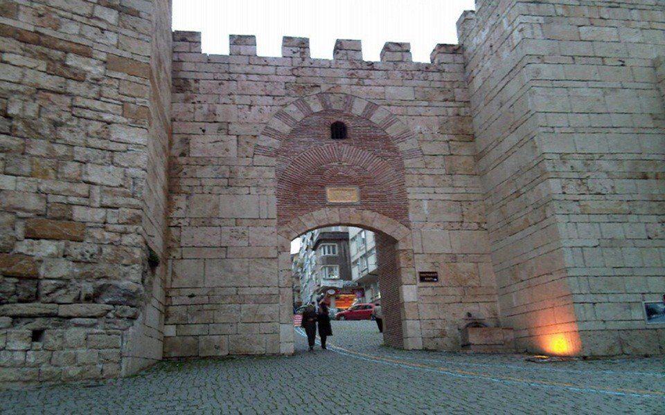 Bursa Kalesi Hakkında Bilgi