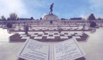 buyuk_taarruz_sehitligi_ve_mustafa_kemal_ataturk_aniti___afyonkarahisar.jpg