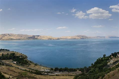 Dünyanın En Büyük Gölü: Hazar Denizi Gölü