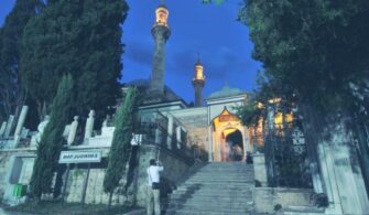 emir_sultan_turbesi___bursa.jpg