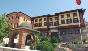 evliya_celebi_kultur_sanat_evi___kutahya.jpg