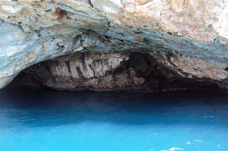 Alanya Fosforlu Mağarası
