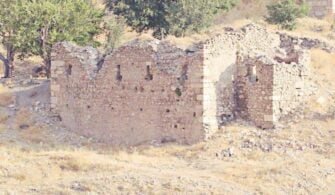gargili_lala_medresesi__tas_medrese____isparta.jpg