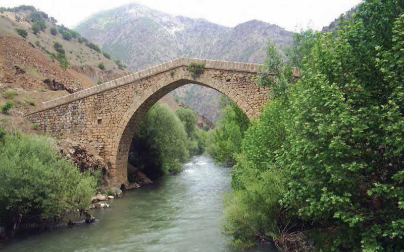 Şemdinli Taş Hakkari Hakkari