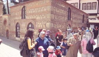 hatuniye_kulliyesi_hatuniye_cami___amasya.jpg