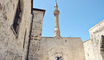 hizir_bey_camisi___isparta.jpg