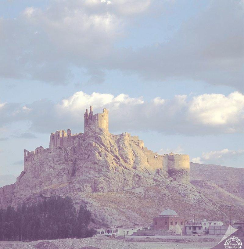 Hoşap Kalesi – Van