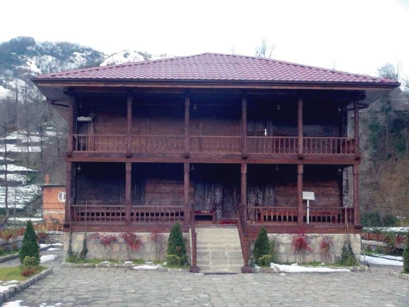Hüseyin Hoca Köyü Sahil Camii – Rize