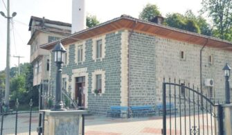 isikli_camii___rize.jpg