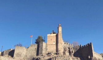 ispir_kalesi___erzurum.jpg