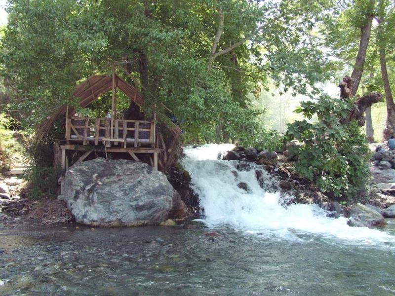 Karaçay Şelalesi Ve Mesire Yeri – Osmaniye
