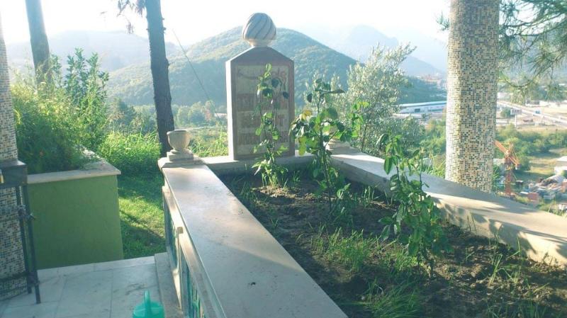 Karıncalı Dede Türbesi – Sakarya