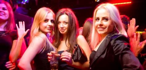 Kırgızistan'da Gece Hayatı