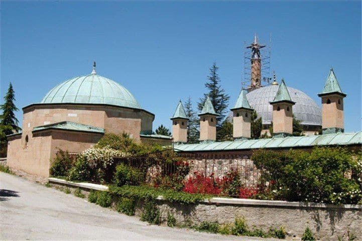 kurşunlu camii ve külliyesi dış görünüm