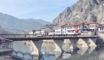 magdinus_ve_helkis_kopruleri___amasya.jpg