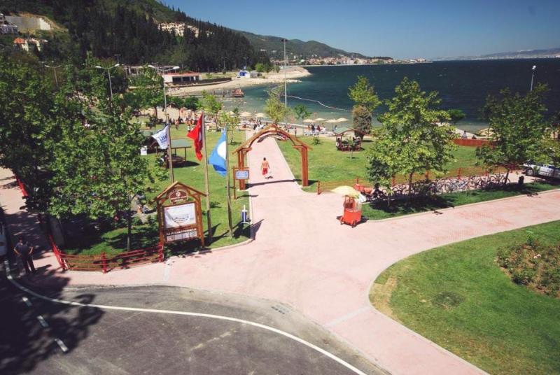 Mavi Bayraklı Altın Kemer Plajı – Kocaeli