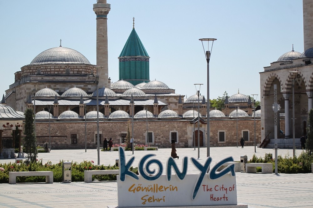 Mevlana Türbesi Konya