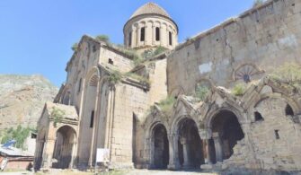 osvank_kilisesi___erzurum.jpg