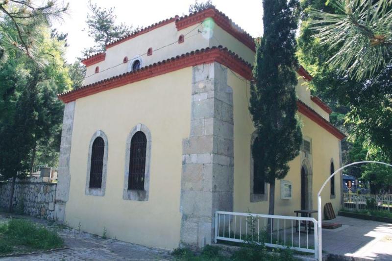 Pir Sücaeddin İlyas Türbesi – Amasya