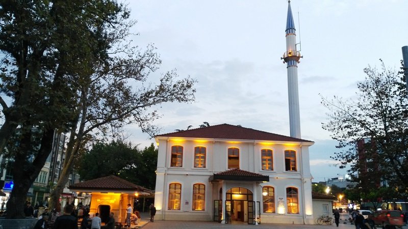 Sakarya Orhan Camii