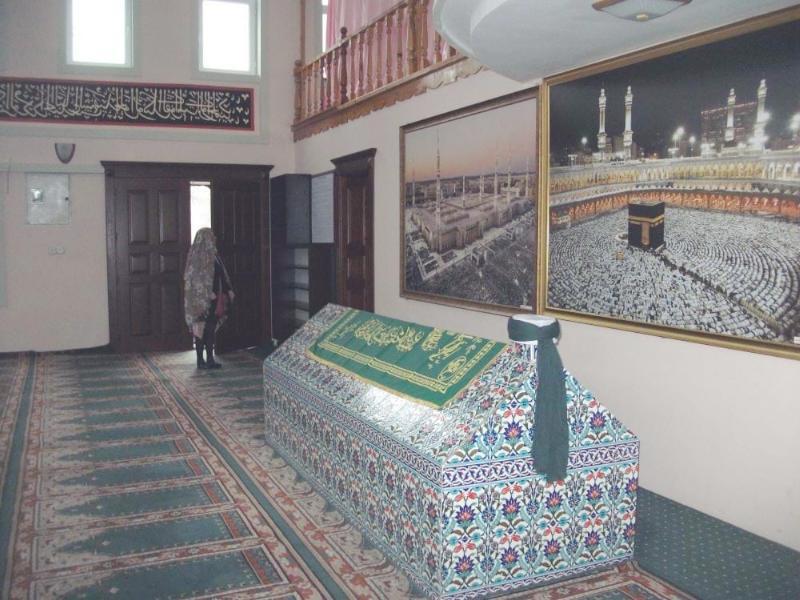 Selman Dede Türbesi  – Sakarya