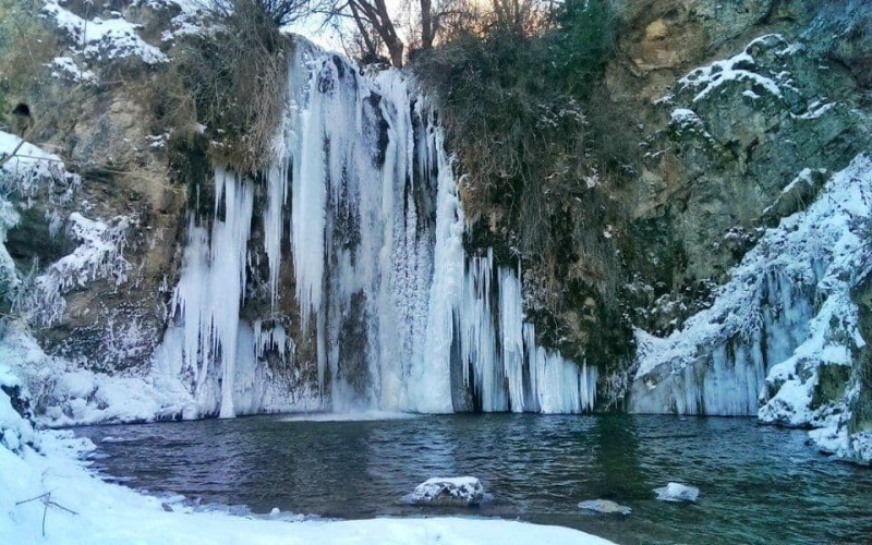 Bayburt Sırakayalar Şelalesi