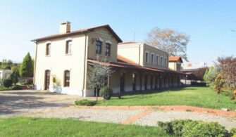 tarihi_tren_istasyonu_izmit___kocaeli.jpg