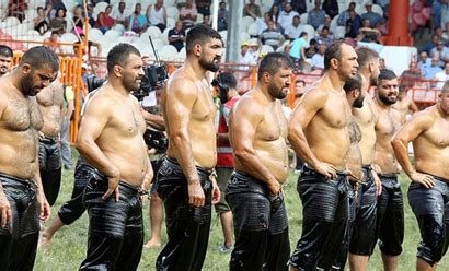 Türkiye'deki En Renkli Geleneksel Festival: Kırkpınar Yağlı Güreşleri