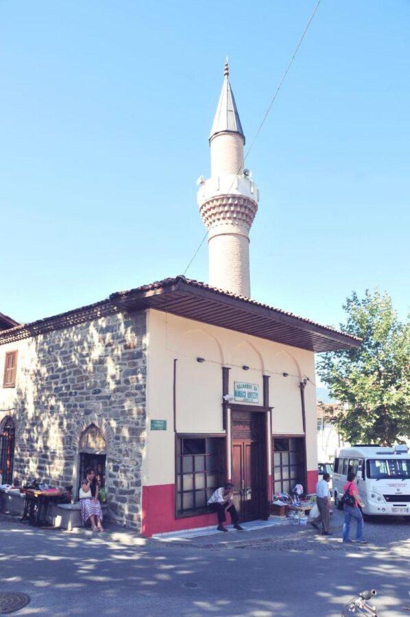 Üç Kurnalar Veziri Cami – Bursa