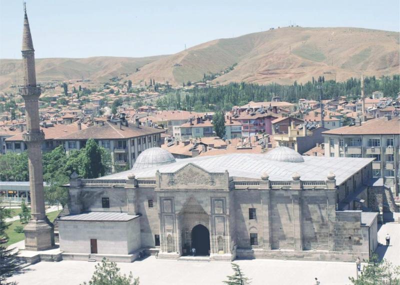 Ulu Camii (Karamanoğlu Mehmed Bey Camii) – Aksaray