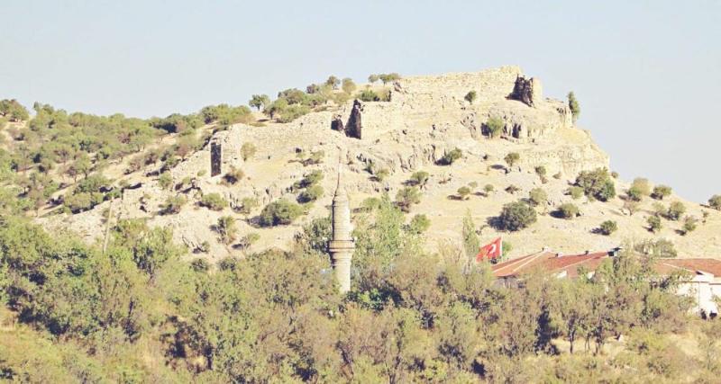 Uluborlu Kalesi – Isparta