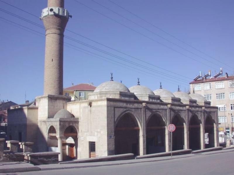 Yunus Emre Camii – Karaman